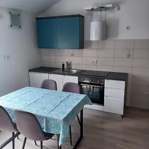  Appartamento Roza Croazia